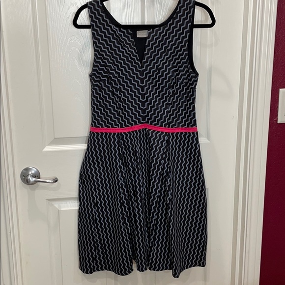 Zigzag eShakti sleeveless a-line Dress w/pockets - Picture 2 of 8